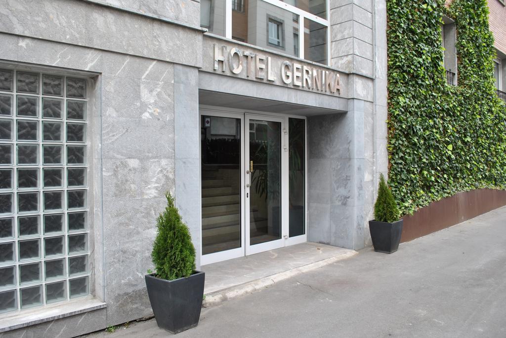 Hotel Gernika - Adults Only Exterior photo