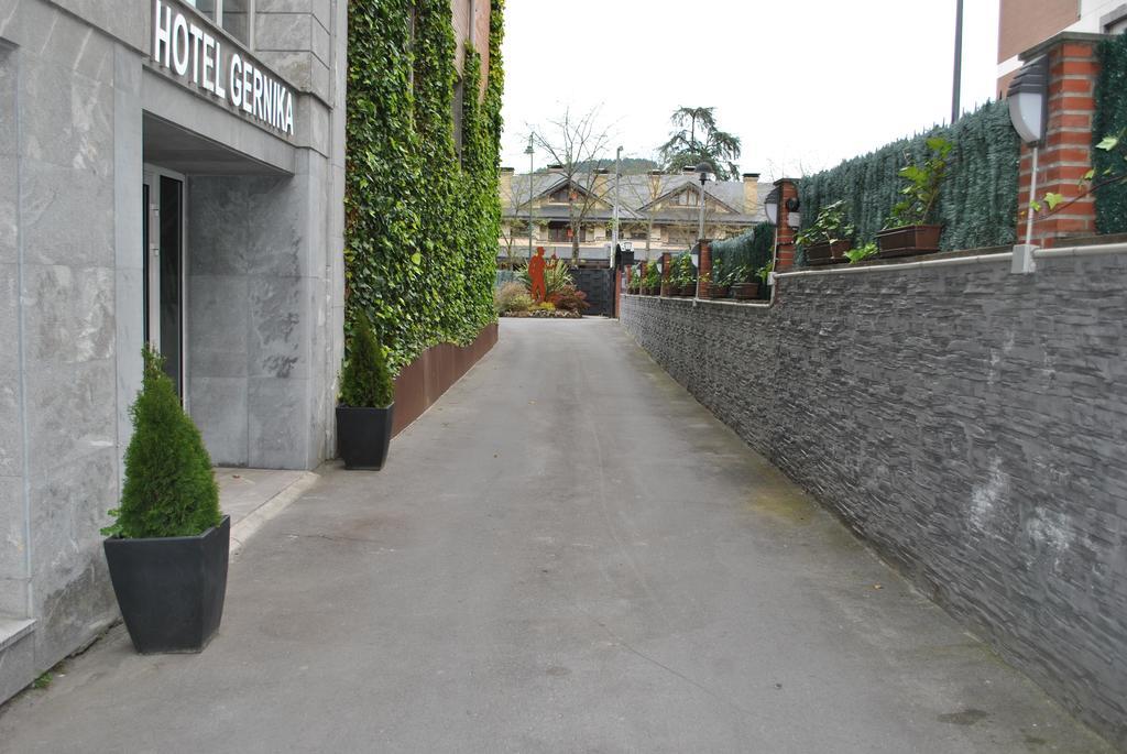 Hotel Gernika - Adults Only Exterior photo