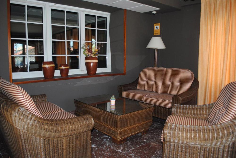 Hotel Gernika - Adults Only Exterior photo